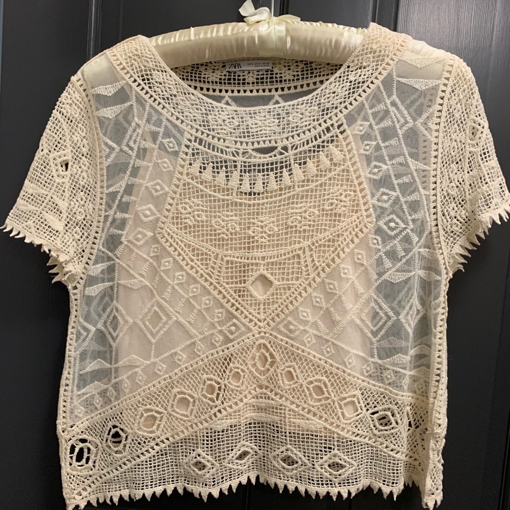 Zara off white lace blouse